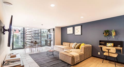 El mobiliario, la decoración y los servicios pueden variar ligeramente.