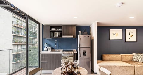 El mobiliario, la decoración y los servicios pueden variar ligeramente.