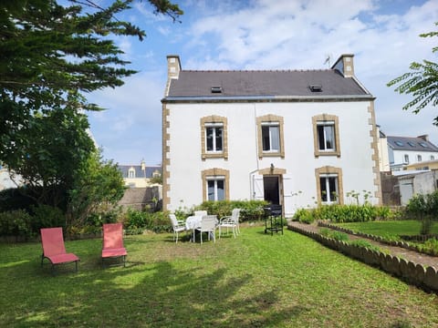 South facade and garden