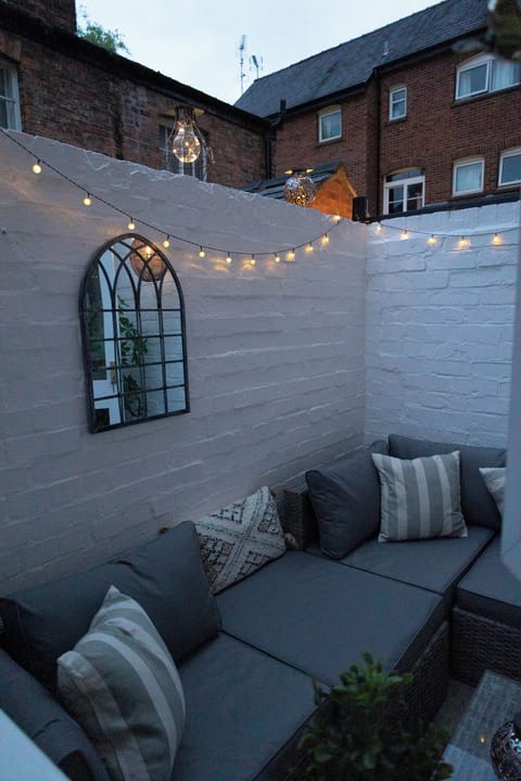 Chester Holiday Rental Chester Garden Nook View