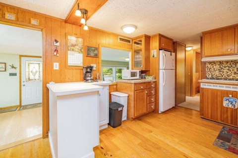 Fully furnished kitchen