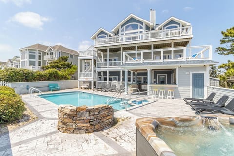 Private Pool Area
