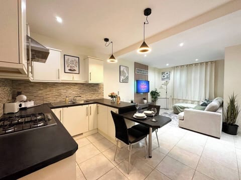 Open Plan living and entertaining space