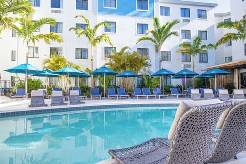 Outdoor pool and sun loungers