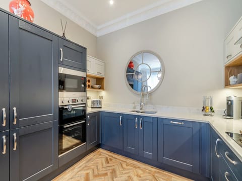 Kitchen | Langdale - Derwent House Apartments, Scarborough