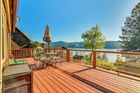 Harrison Vacation Rental | 3BR | 2BA | 1,000 Sq Ft | Stairs Required to Enter