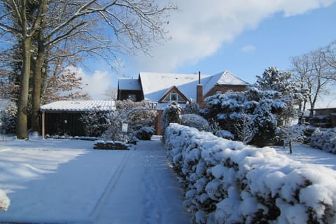 Holiday Home Exterior [winter]