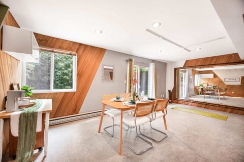 Enjoy your meal in the huge space with bright natural light