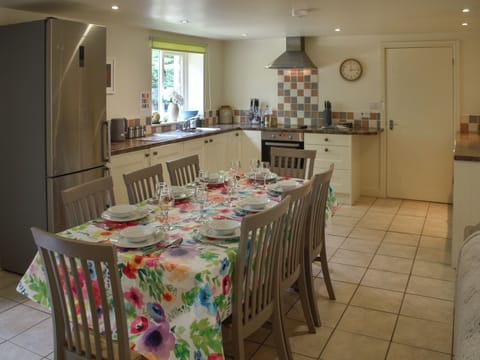 Open plan living space | Lily Pad 7 - Lily Pad Cottages, Nassington, near Stamford