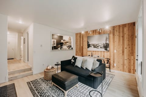 Indoors, Home Decor, Furniture, Living Room, Couch