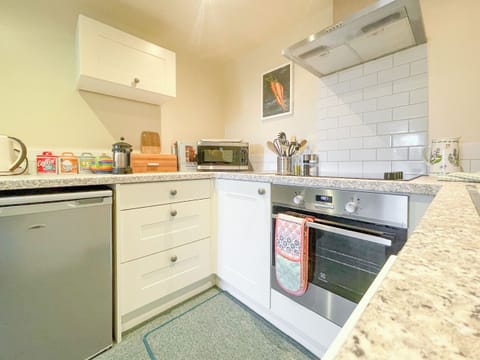 Kitchen area | Lily Pad 9 - Lily Pad Cottages, Nassington, near Stamford