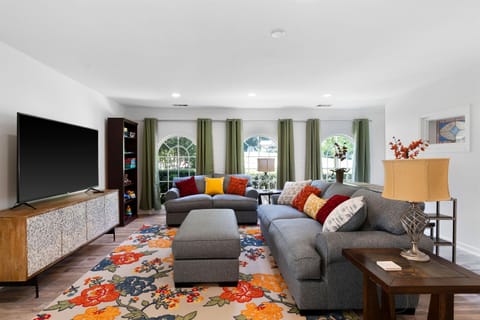 Welcome to the Spacious Spanish-style Ranch!