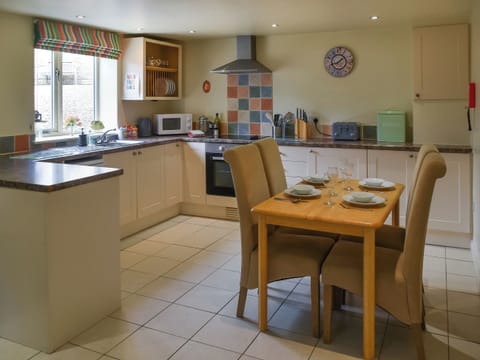 Kitchen/diner | Lily Pad 5 - Lily Pad Cottages, Nassington, near Stamford