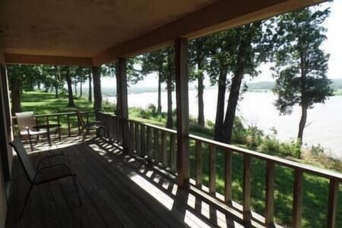 83ddc6e9 6a2b 418a 8de6 2520e9ccc50c