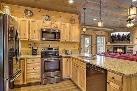 1402PIGKxTVk0r-20210404181311