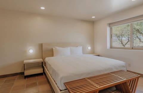 King bed