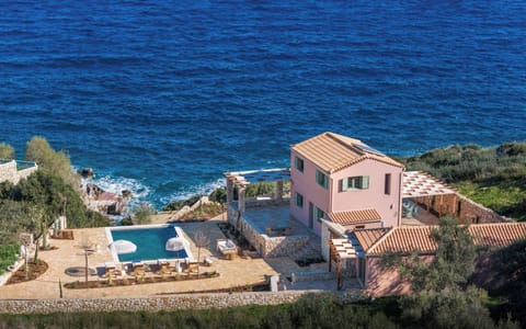 Astarte Villas - Cocoon Private Beach Front Villa