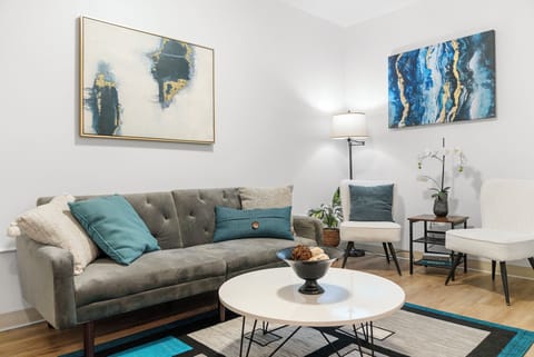 Book your stay at Airriva for a seamless and enjoyable experience