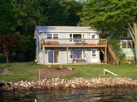 Blue Cottage on Lake James