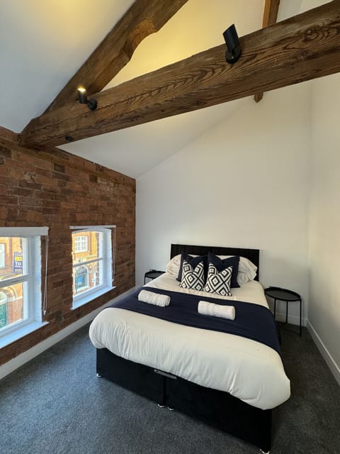 Apartment 2 Bedroom 1