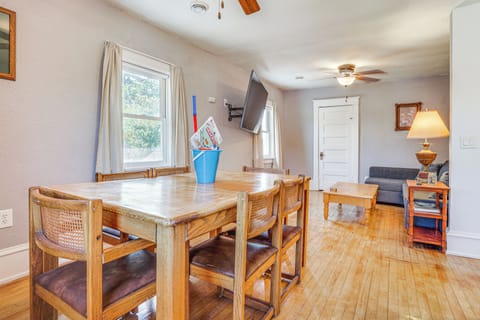 Mound Vacation Rental | 2BR | 1BA | 1,000 Sq Ft | Stairs Required to Access