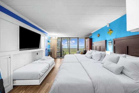 Twin Murphy Bed and 2 Queens