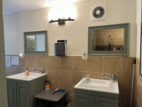 Bathroom 4