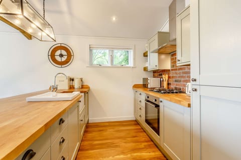 Oxford Lodge Kitchen Area