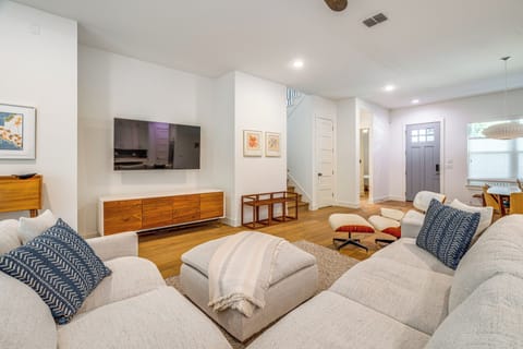 Austin Vacation Rental | 4BR | 3BA | Step-Free Access | 2,503 Sq Ft