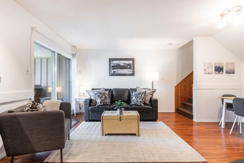Living area: Sofa bed