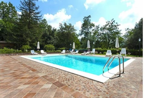 Holiday Home Swimming Pool