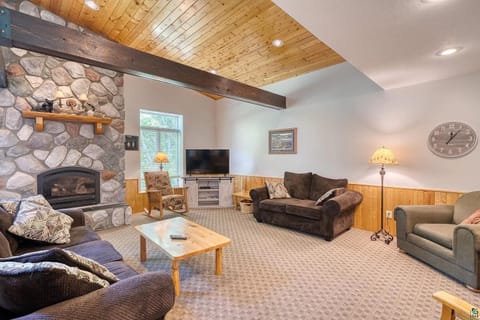 Living Room with Gas Fireplace