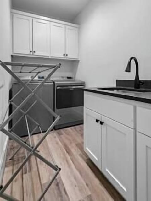 7227fb4c 96c1 412e a4dd b57fdc17c836