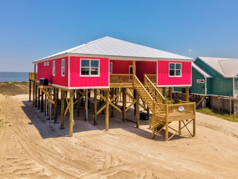 001 Wine n' Sea Beach Front Dauphin Island Rental