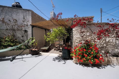 Relax and Unwind in the Peaceful Outdoor Space