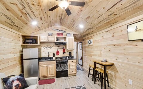 16088G1k2EbGV1-20221201163008