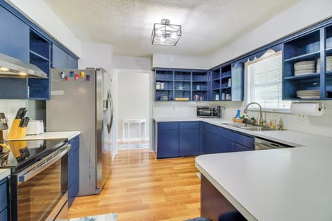 Kitchen | Drip Coffee Maker | Toaster | Cooking Basics