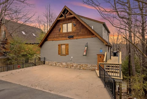 Welcome to Bear Valley Cabin by Beyond Expectations! 
