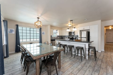 We promise you and your guests will enjoy the bright open spaces of our upstairs living area.