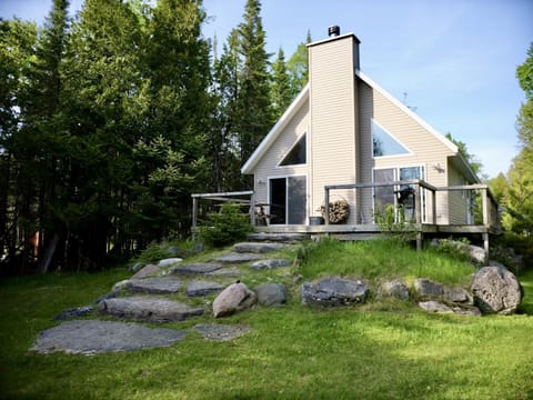 Gin Mill on Drummond Island (2899)