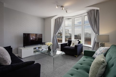 Living Room / Lounge