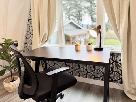 Video Walkthrough:
https://www.youtube.com/watch?v=QIlYuDIZkYs