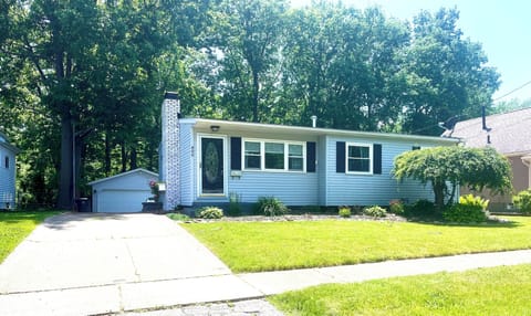 Cozy little ranch layout