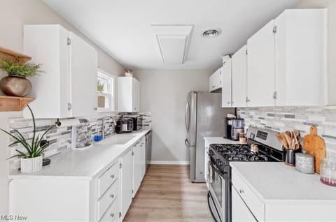 Fully equipped kitchen for all your cooking needs!