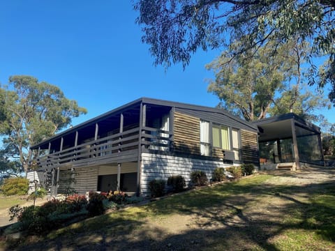 Kyraburt Retreat, close to Yarra Junction town