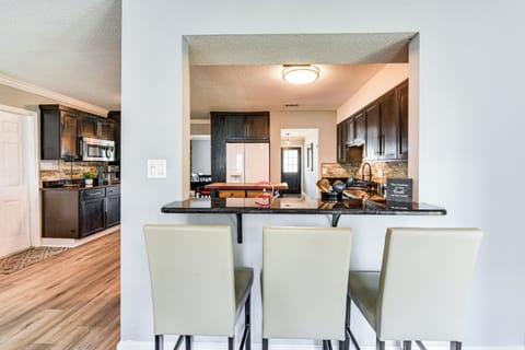 Kitchen | Dual Drip/Pod Coffee Maker | Cooking Utensils | Blender