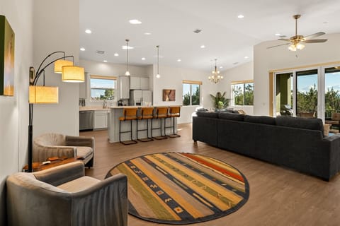 Relaxing modern mountainesk interiors