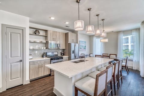 Fully Equipped Kitchen with Stainless Steel Appliances