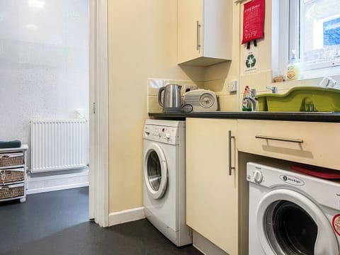 Kitchen | Creative Afan Valley Home, Blaengwynfi, near Neath