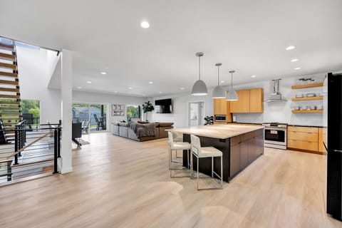 Main floor open concept kitchen/living/dining